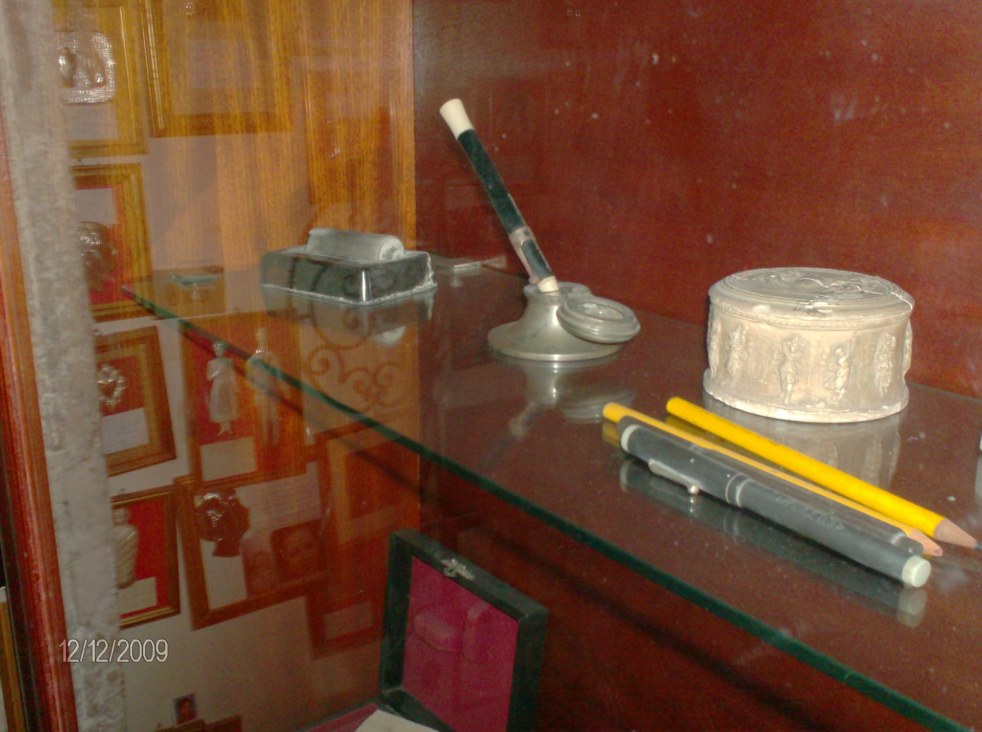 Moscati personal belongings 14.JPG